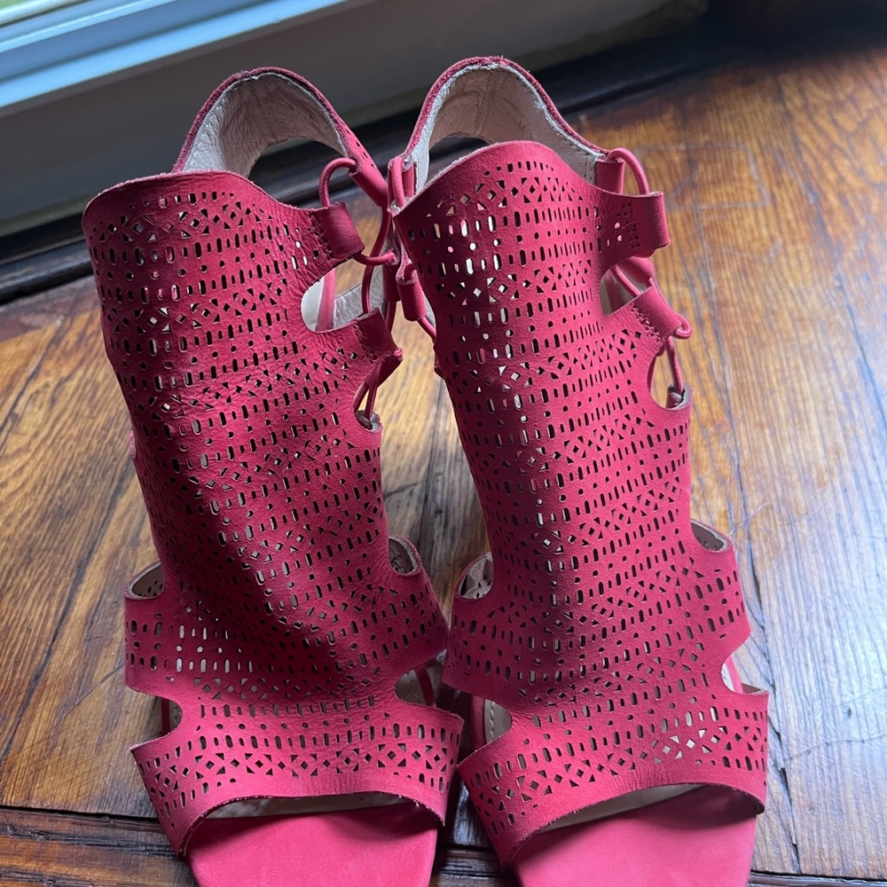 Vince Camuto Red Laser-Cut Suede Sandals